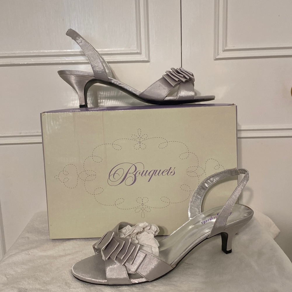 Bouquets Slingback Sandal Silver Size 11